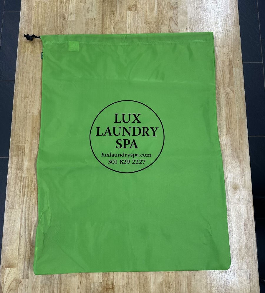 Lux Laundry Spa self-service and drop-off laundry in Mt Airy MD